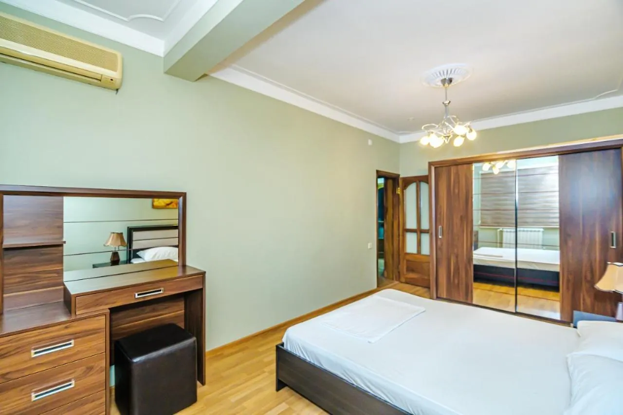 Apartment Harlem Baku