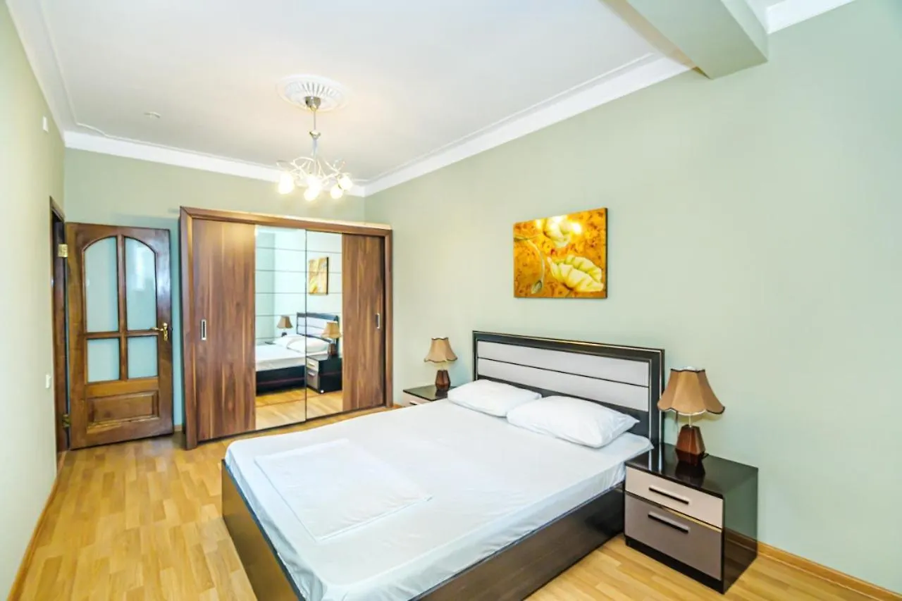 Apartment Harlem Baku
